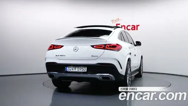 Mercedes-Benz GLE-Class 2022 — Şəkil 4/20