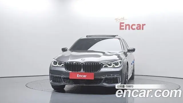 BMW 7 Series 2018 — Фото 3/20