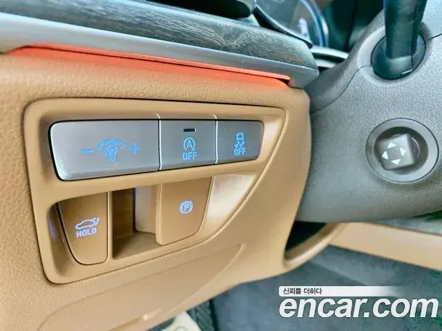 Genesis Electrified G80 2021 — Şəkil 17/20