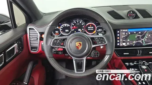 Porsche Cayenne 2023 — Фото 12/20
