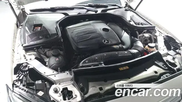 Mercedes-Benz E-Class 2020 — Фото 6/20