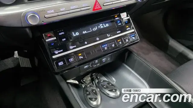 Hyundai Grandeur 2023 — Şəkil 18/20