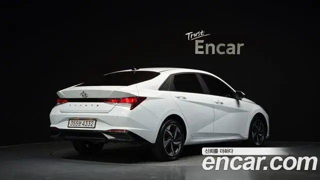 Hyundai Avante 2020 — Фото 2/20