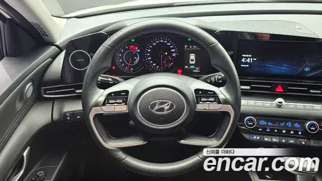 Hyundai Avante 2020 — Фото 13/20