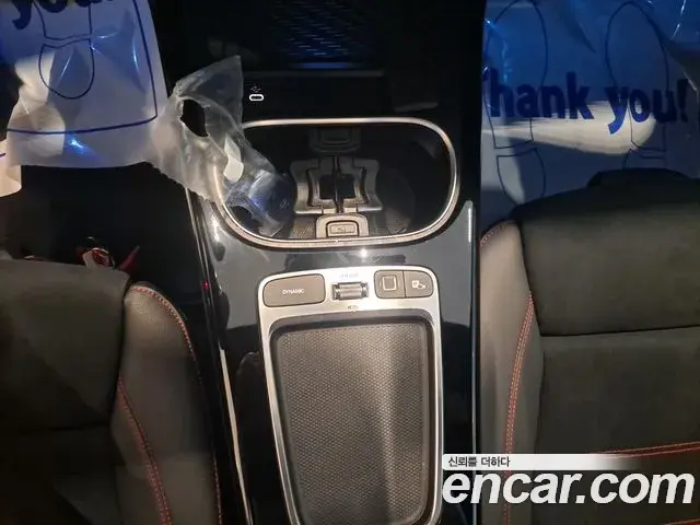 Mercedes-Benz CLA-Class 2026 — Photo 15/20