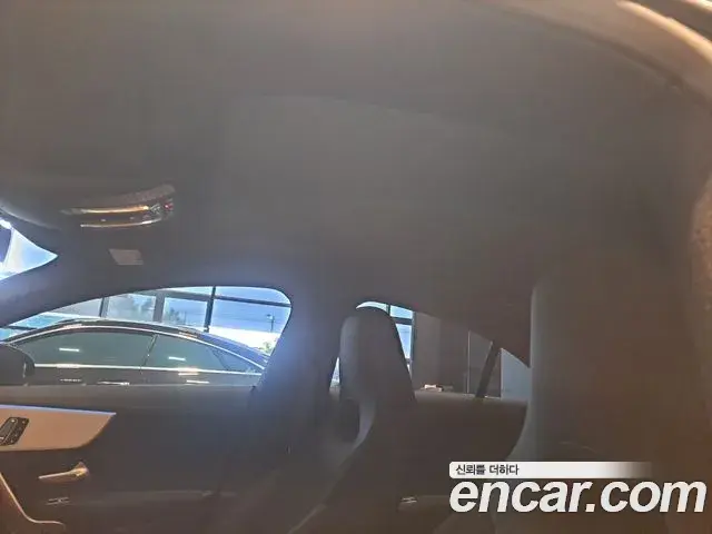 Mercedes-Benz CLA-Class 2026 — Photo 18/20
