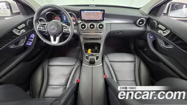 Mercedes-Benz C-Class 2019 — Фото 7/20