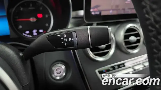 Mercedes-Benz C-Class 2019 — Фото 9/20