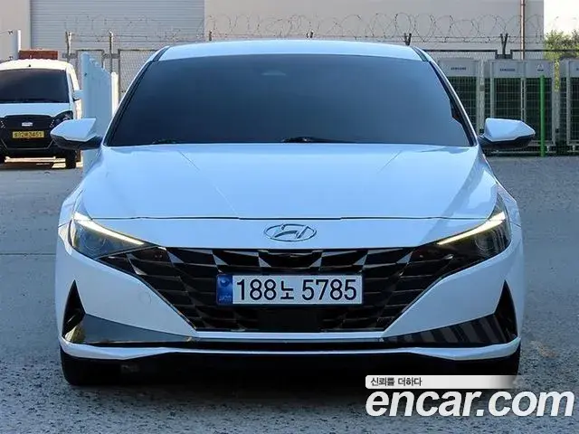 Hyundai Avante 2022 — Фото 3/20