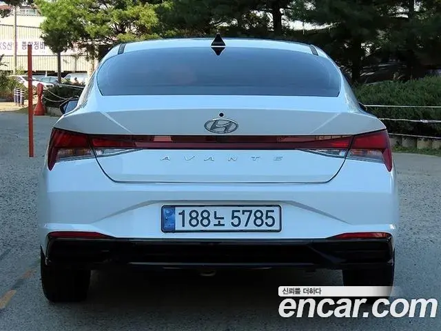 Hyundai Avante 2022 — Фото 4/20