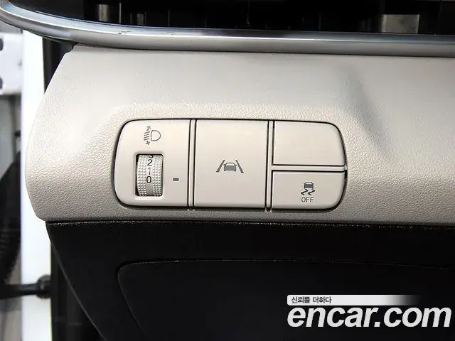 Hyundai Avante 2022 — Фото 13/20