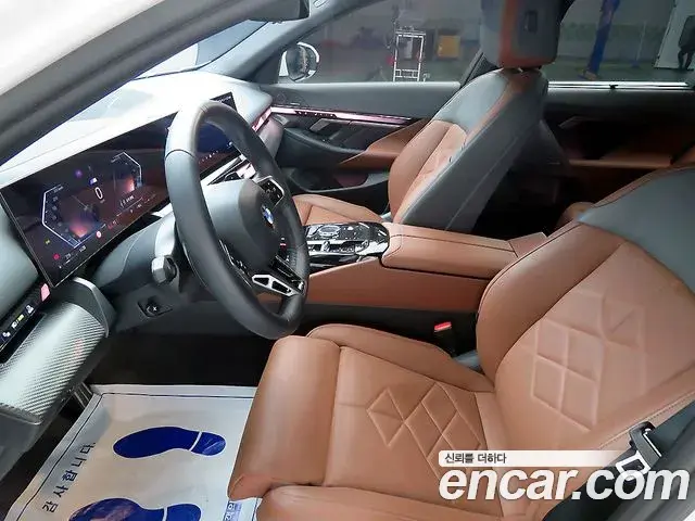 BMW 5 Series 2025 — Şəkil 4/20