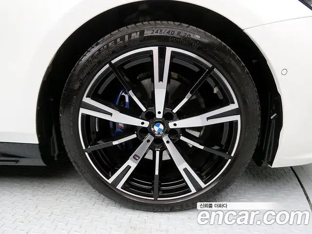 BMW 5 Series 2025 — Şəkil 20/20
