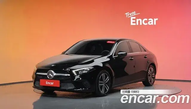 Mercedes-Benz A-Class 2021 — Фото 1/20