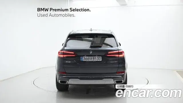 BMW X5 2021 — Фото 3/20