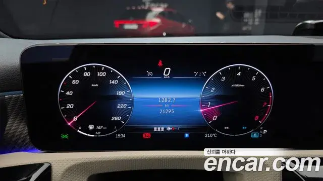 Mercedes-Benz A-Class 2024 — Фото 8/20
