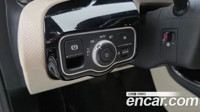 Mercedes-Benz A-Class 2024 — Фото 15/20