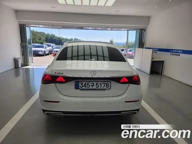 Mercedes-Benz E-Class 2024 — Şəkil 3/20