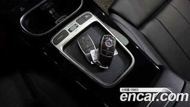 Mercedes-Benz A-Class 2025 — Фото 17/20