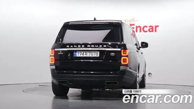 Land Rover Range Rover 2019 — Фото 4/20