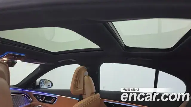Mercedes-Benz E-Class 2026 — Photo 8/20