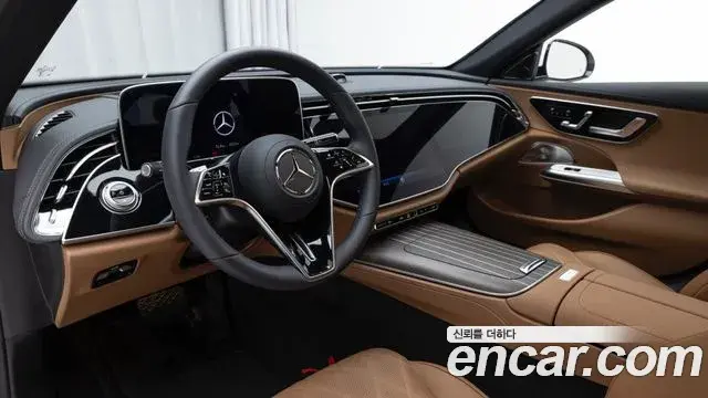Mercedes-Benz E-Class 2026 — Фото 14/18