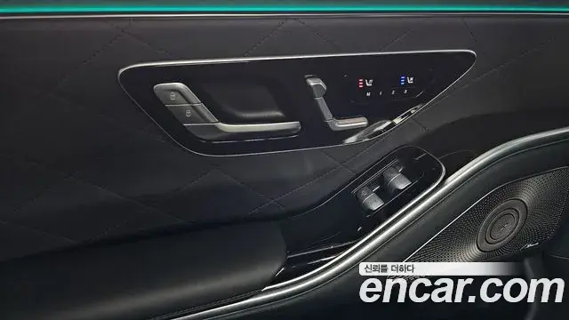 Mercedes-Benz S-Class 2021 — Фото 18/20