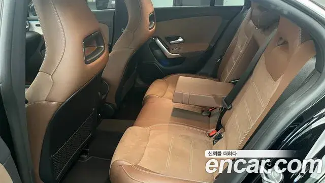 Mercedes-Benz CLA-Class 2026 — Фото 10/18
