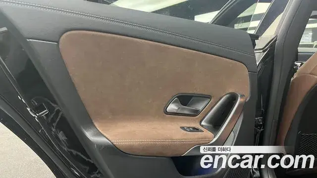 Mercedes-Benz CLA-Class 2026 — Фото 12/18