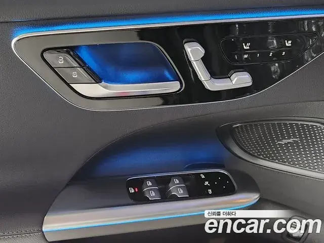 Mercedes-Benz C-Class 2026 — Фото 6/18