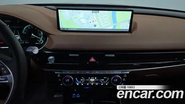 Genesis Electrified G80 2023 — Şəkil 12/20