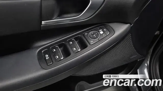 Hyundai Sonata 2020 — Фото 17/20