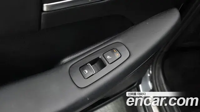 Hyundai Sonata 2020 — Фото 19/20