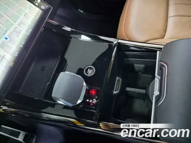 Land Rover Range Rover Sport 2024 — Фото 12/20
