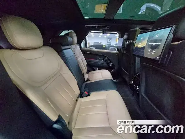 Land Rover Range Rover Sport 2024 — Фото 14/20