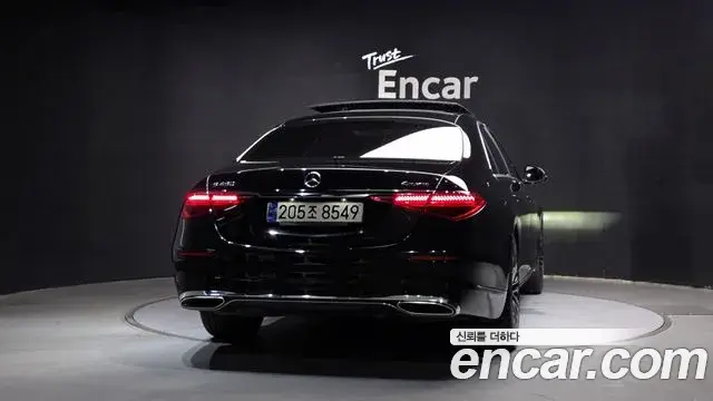 Mercedes-Benz S-Class 2022 — Фото 4/20