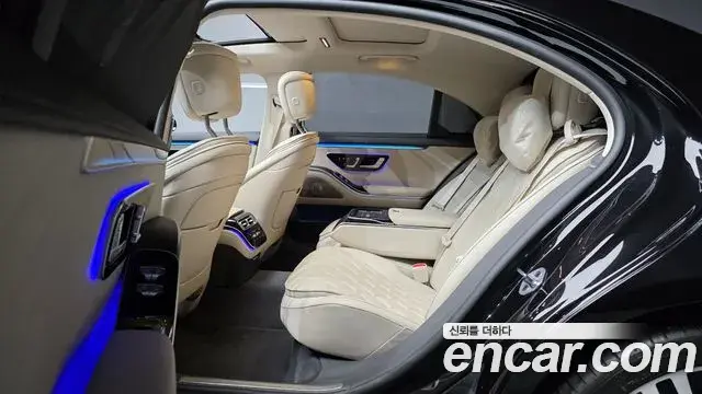 Mercedes-Benz S-Class 2022 — Фото 12/20
