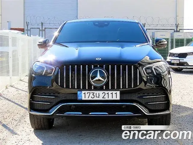 Mercedes-Benz GLE-Class 2021 — Фото 20/20