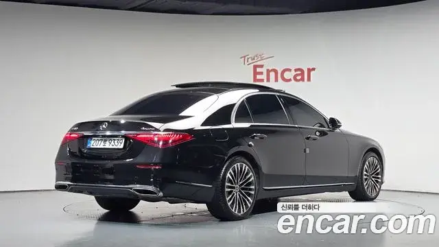 Mercedes-Benz S-Class 2021 — Photo 2/20