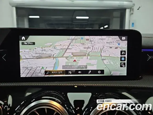 Mercedes-Benz CLA-Class 2021 — Фото 14/20