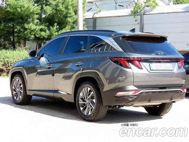 Hyundai The New Tucson 2023 — Фото 2/20