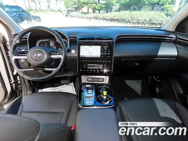 Hyundai The New Tucson 2023 — Фото 6/20