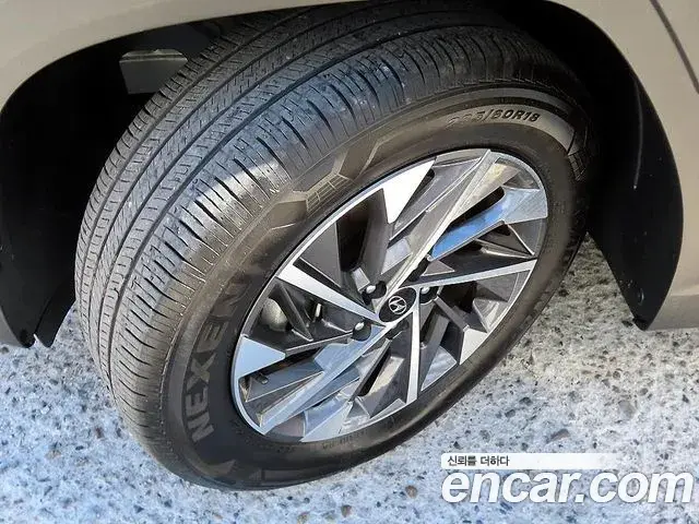 Hyundai The New Tucson 2023 — Фото 19/20