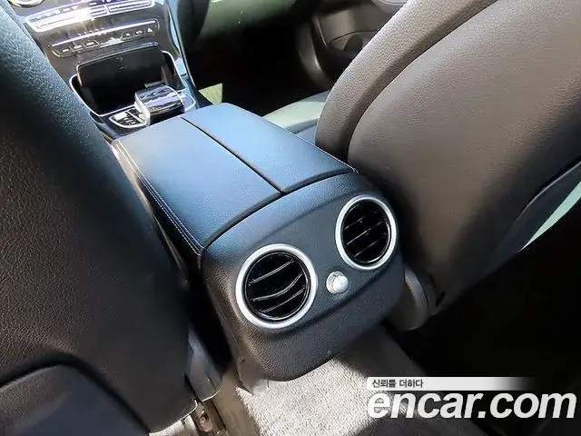 Mercedes-Benz C-Class 2020 — Фото 16/20