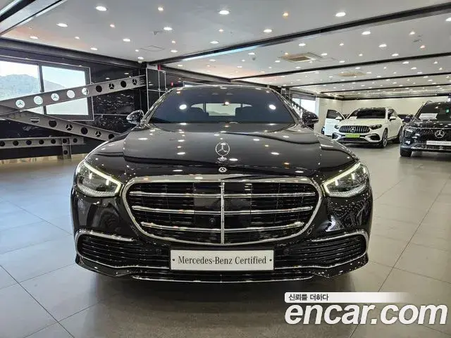 Mercedes-Benz S-Class 2026 — Фото 3/15