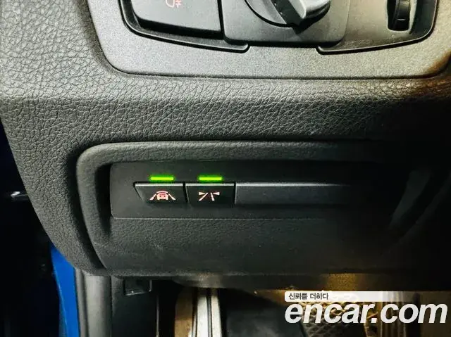 BMW 3 Series 2018 — Фото 17/20