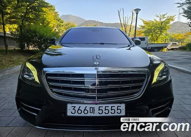 Mercedes-Benz S-Class 2018 — Фото 10/20