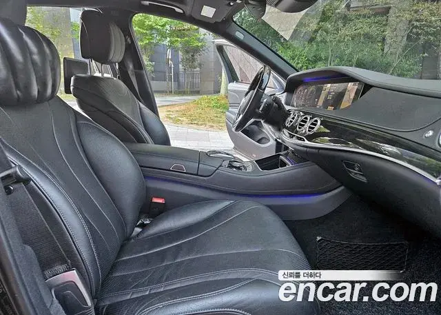 Mercedes-Benz S-Class 2018 — Фото 11/20