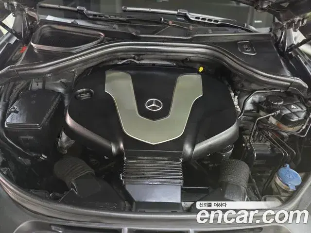 Mercedes-Benz GLE-Class 2018 — Фото 6/14