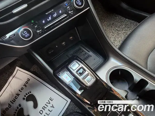 Hyundai Sonata 2022 — Фото 7/18